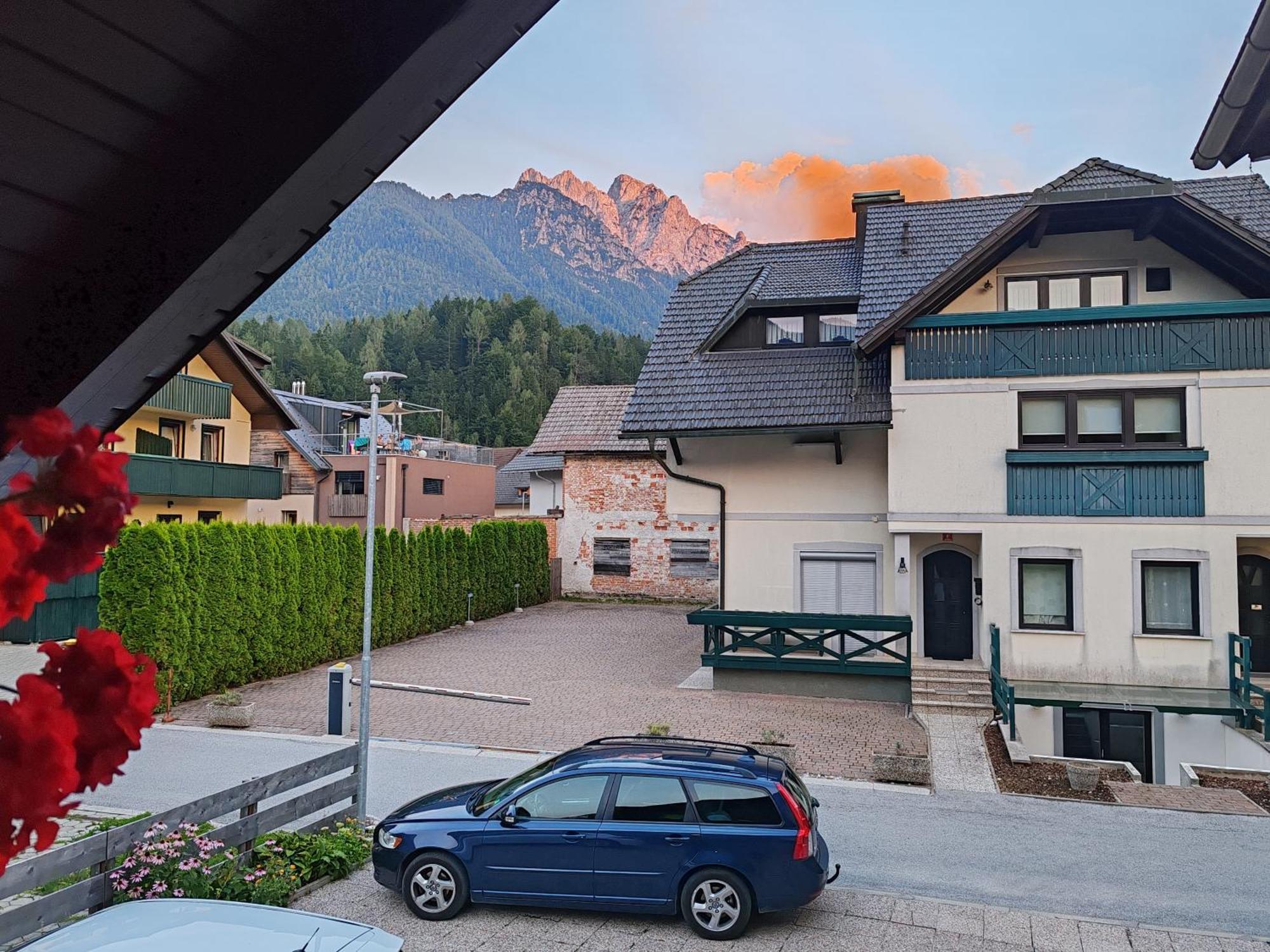 Apartments & Rooms Smucka Kranjska Gora Eksteriør bilde